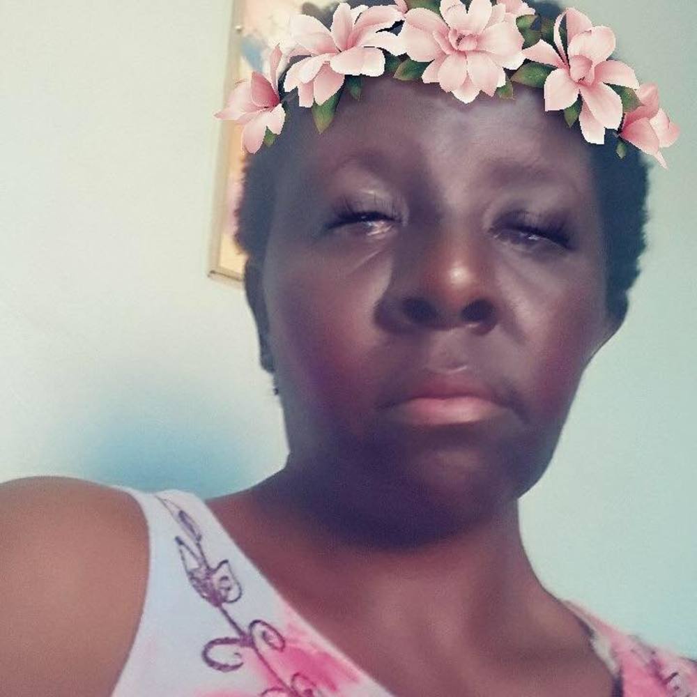 Meet your Posher, Zinnie